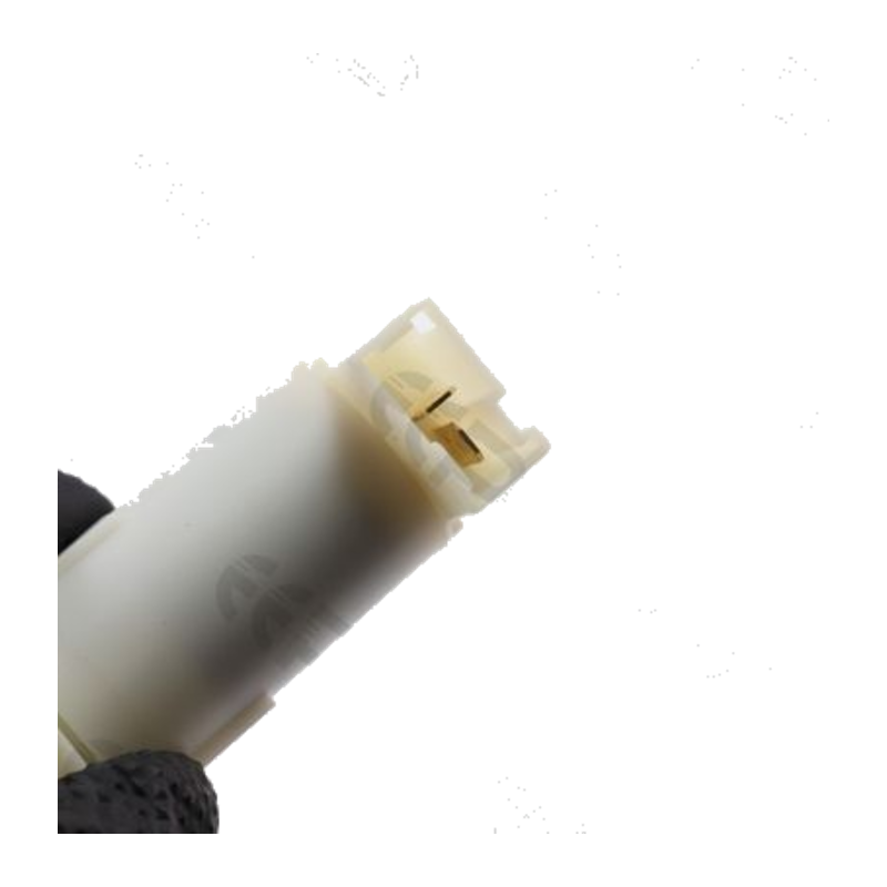om-om-eep-15c250006_clean